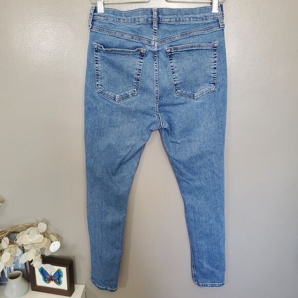 TopShop Jamie Distressed Skinny Jeans Actual Size 28 Medium Wash Stretch *READ* - Picture 2 of 9